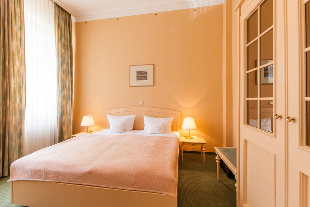 Hotel Villa Auguste Viktoria Heringsdorf  Szoba fotó
