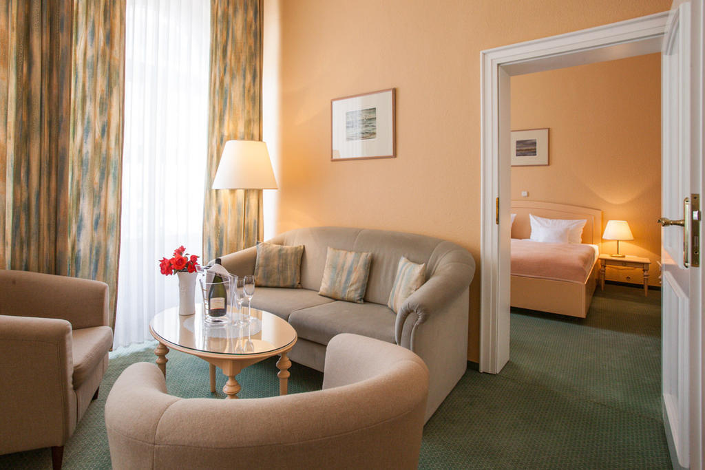 Hotel Villa Auguste Viktoria Heringsdorf  Szoba fotó