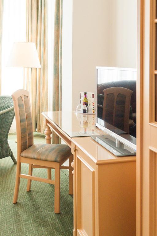 Hotel Villa Auguste Viktoria Heringsdorf  Szoba fotó